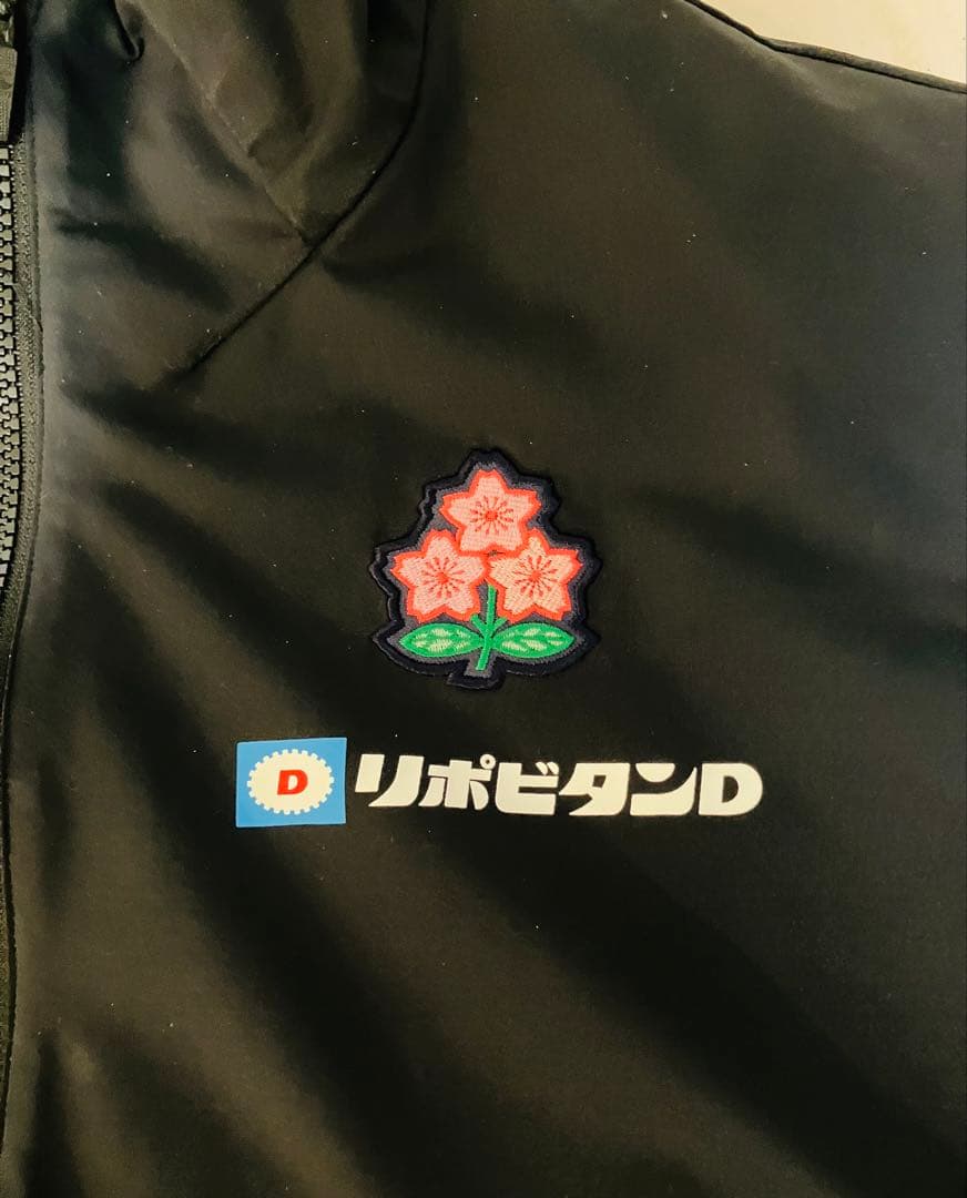 ラグビー日本代表　ウォームアップジャケット 黒/グレー　使用済み