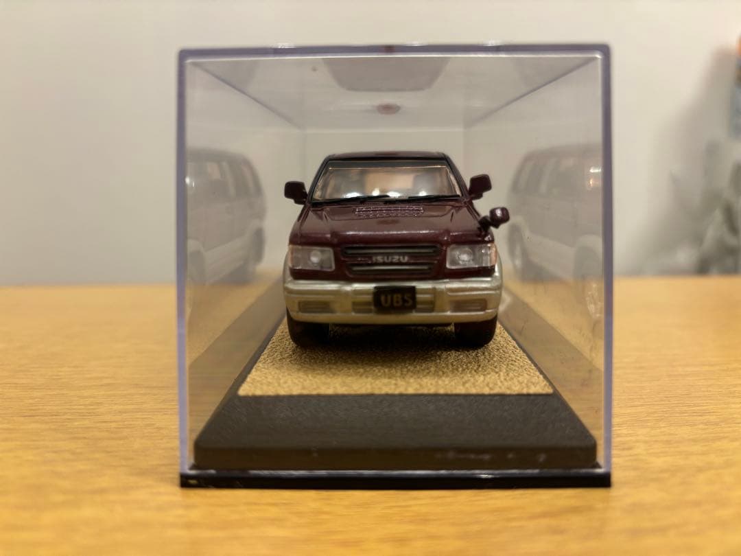 非売品 いすゞ BIGHORN 1/43 ミニカーディーラー配布 2000年頃