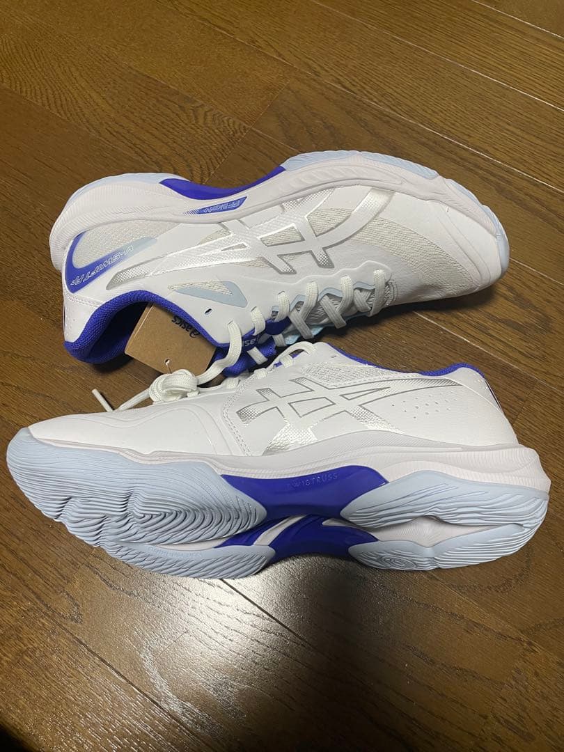 新品未使用asics V-SWIFT FF5バレーボールシューズ 27.0cm