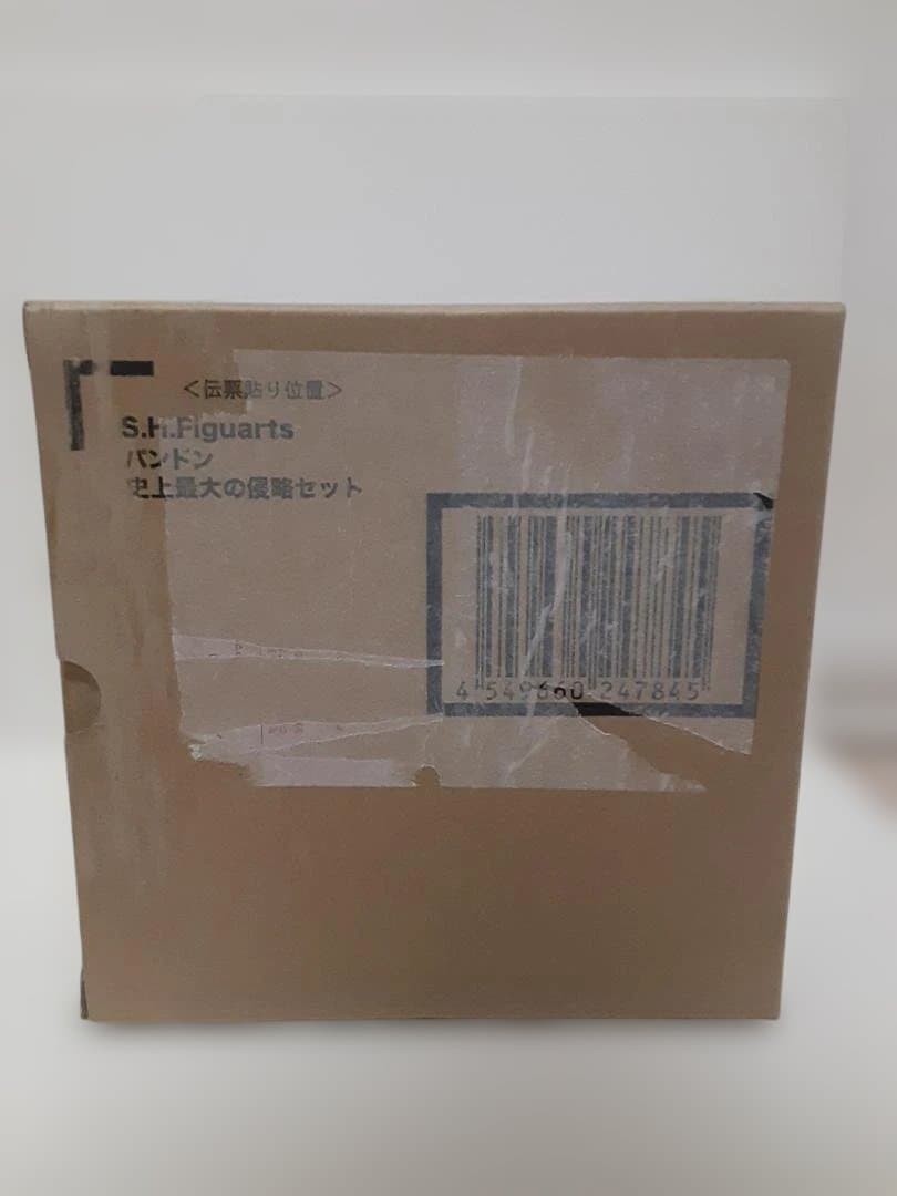 S.H.Figuartsキングジョー&S.H.Figuartsパンドンまとめ売り
