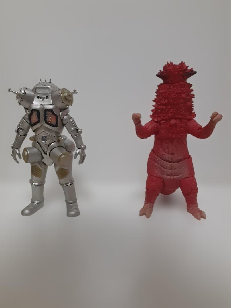 S.H.Figuartsキングジョー&S.H.Figuartsパンドンまとめ売り