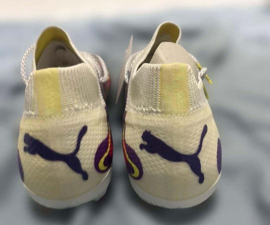 プーマ(PUMA) サッカースパイク フューチャーアルティメット FGAG