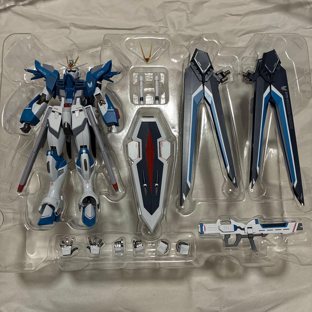 L ROBOT魂　ライジングフリーダムガンダム