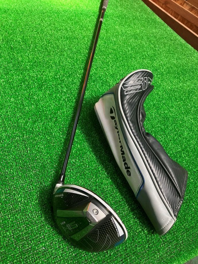 TaylorMade SIM MAX ドライバー 10.5度