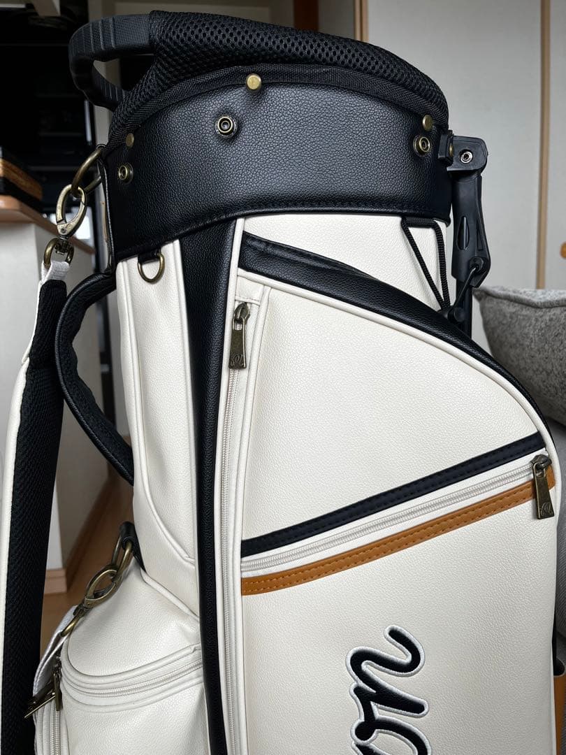 超美品大人気マルボンゴルフ スタンドキャディバッグ Malbon Golf 9型