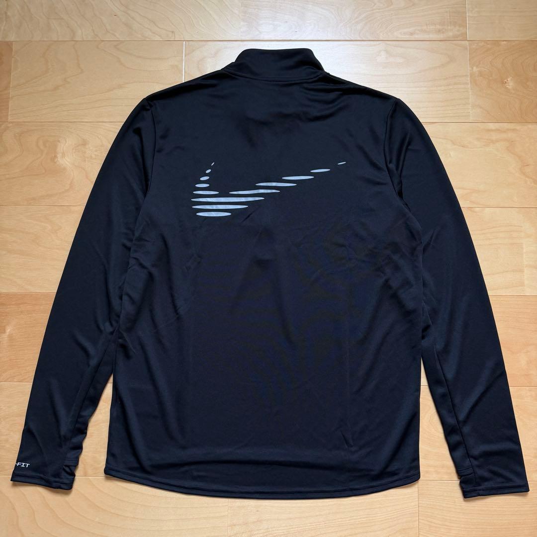 NIKEナイキ　ランニングウェア　長袖　ハーフジップアップシャツ　黒　XL 新品
