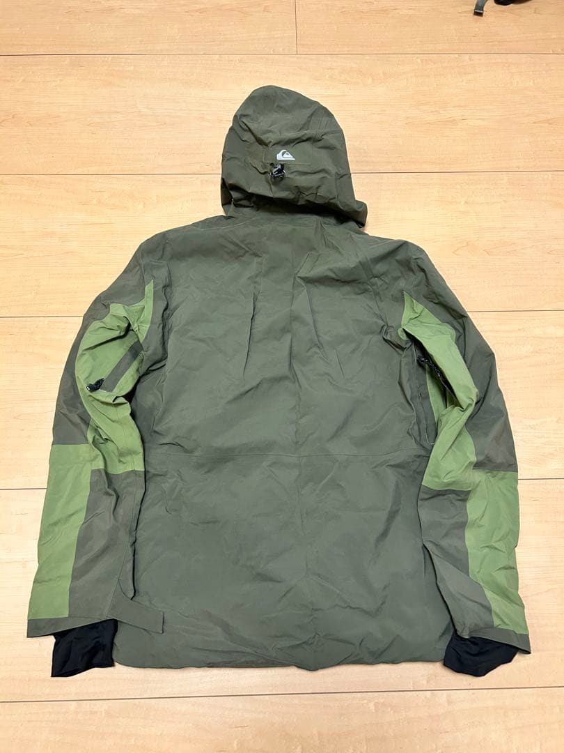 機能性抜群！ Quiksilver GORE-TEX スノボウェア Mサイズ