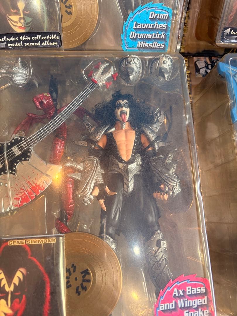 KISSアクションフィギュア4体セット