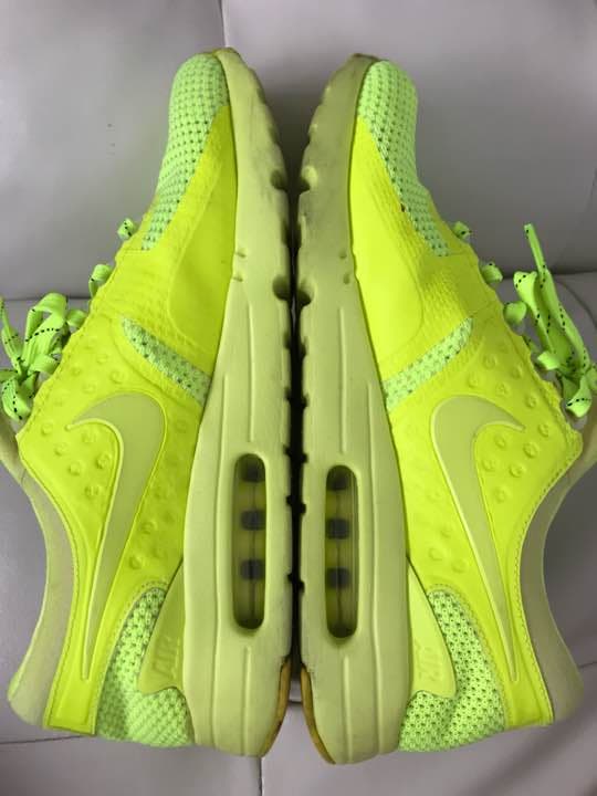 NIKE　AIR MAXID