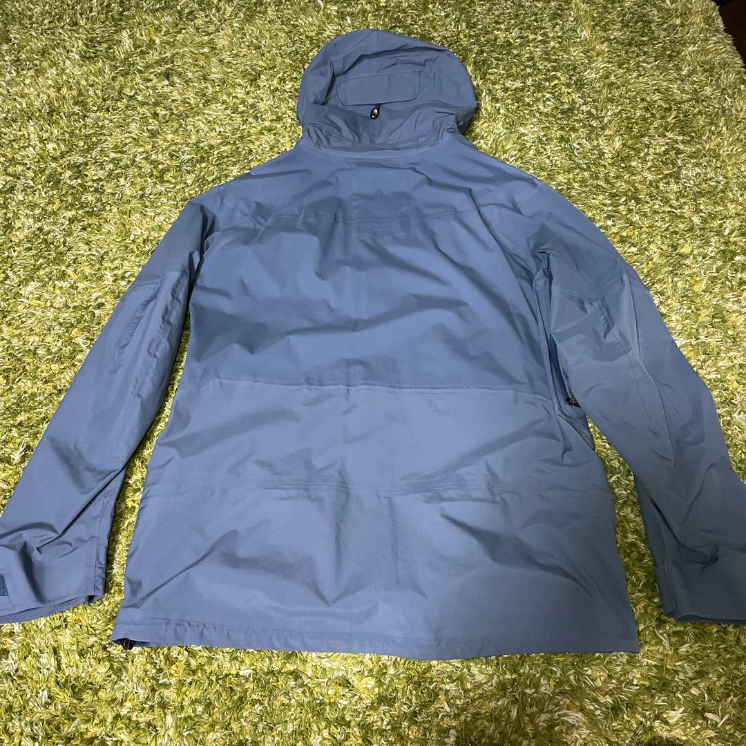 【クリーニング済】AK 3L FREEBIRD JK （BURTON)