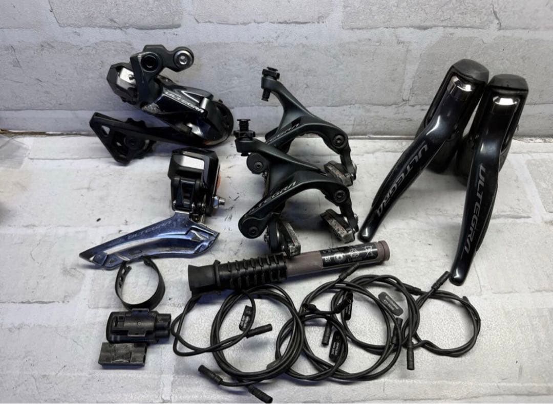 シマノ　アルテグラ　r8050 di2 コンポセット