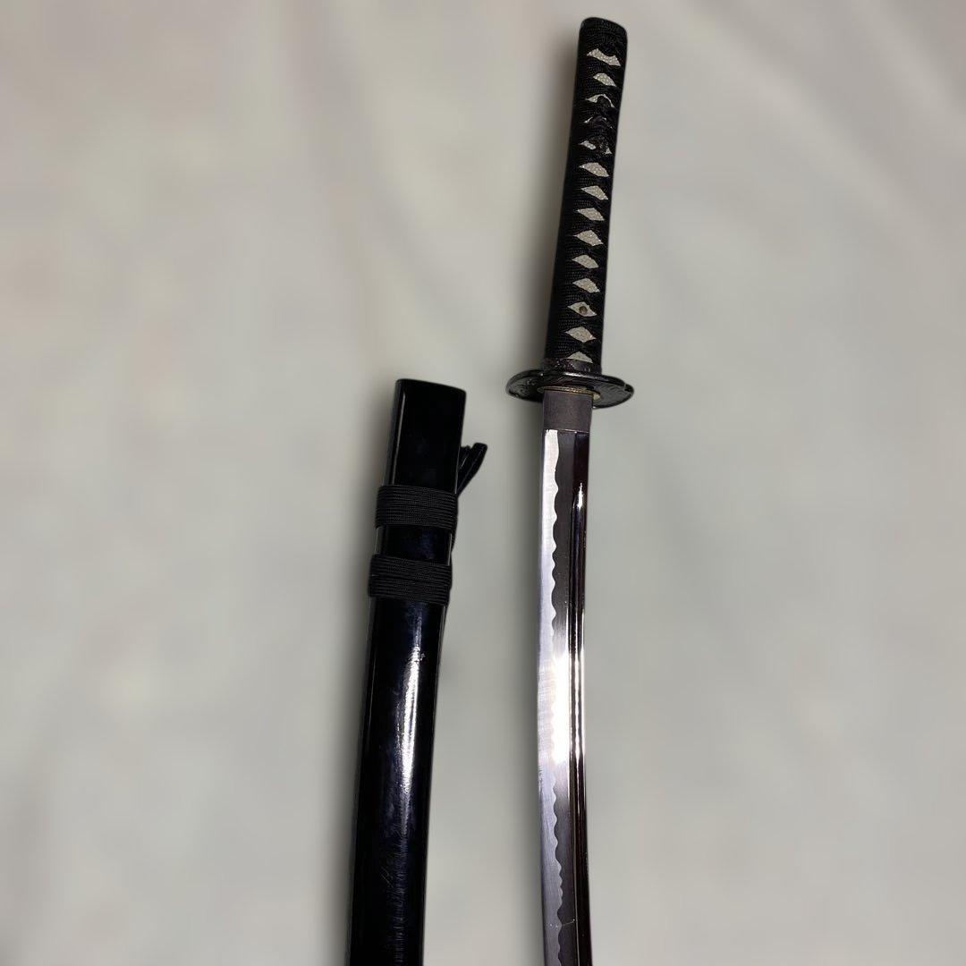 高級居合刀 黒柄 富士昇龍木瓜黒鍔 黒呂鞘
