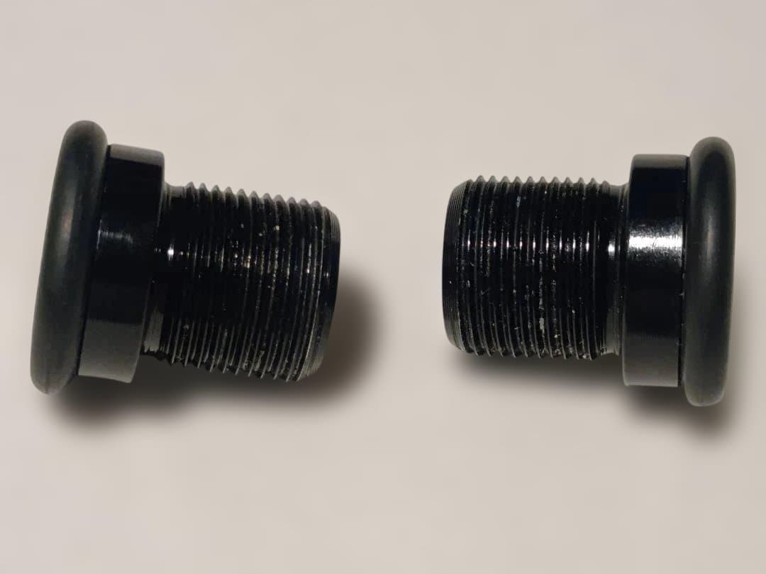 TISO ISIS/Octalink クランクボルト 黒赤青 3色セット