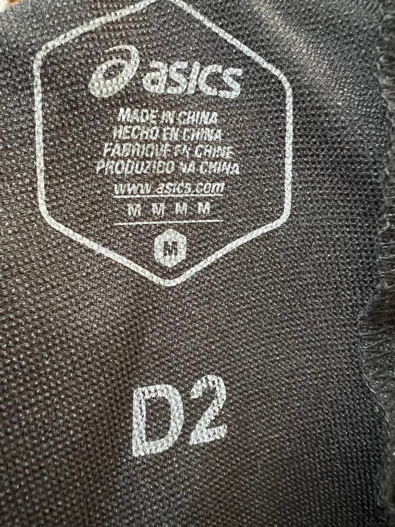 asicsジャケット Mサイズ