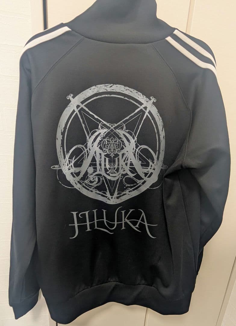 JILUKA ジャージ