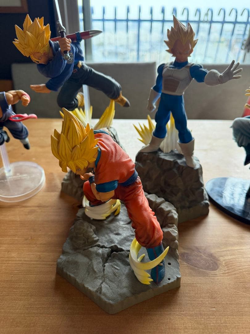 ドラゴンボール フィギュア ベジータ　孫悟空　トランクス　孫悟飯