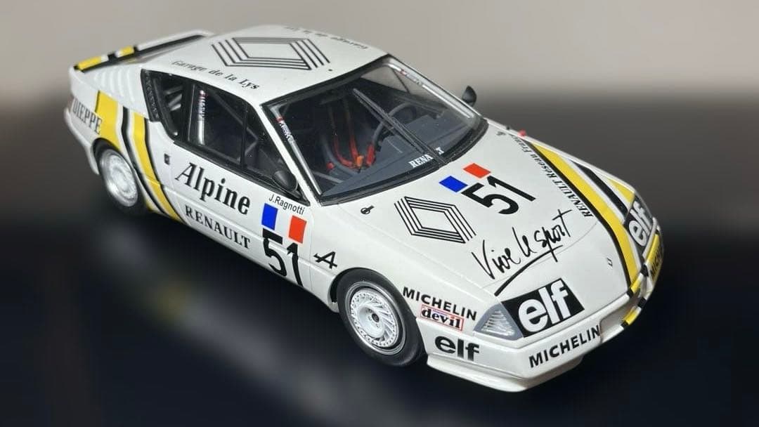 レア❗️ミニカー 1/18 オットモビル ルノー アルピーヌGTAヨーロッパカップ