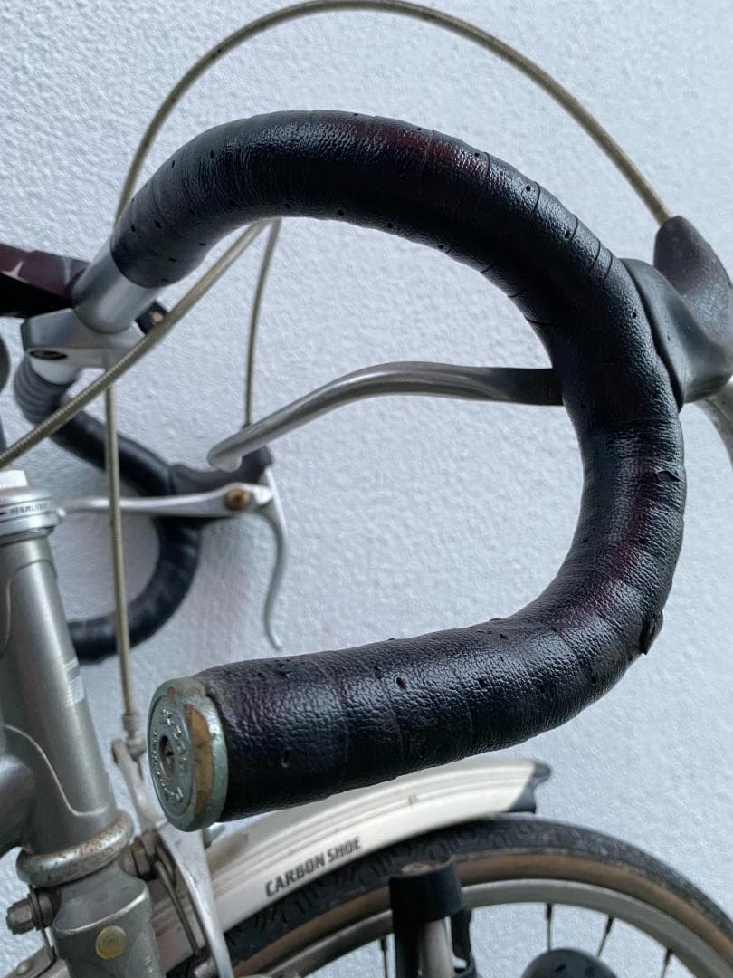 レトロな感じの自転車１８段変速