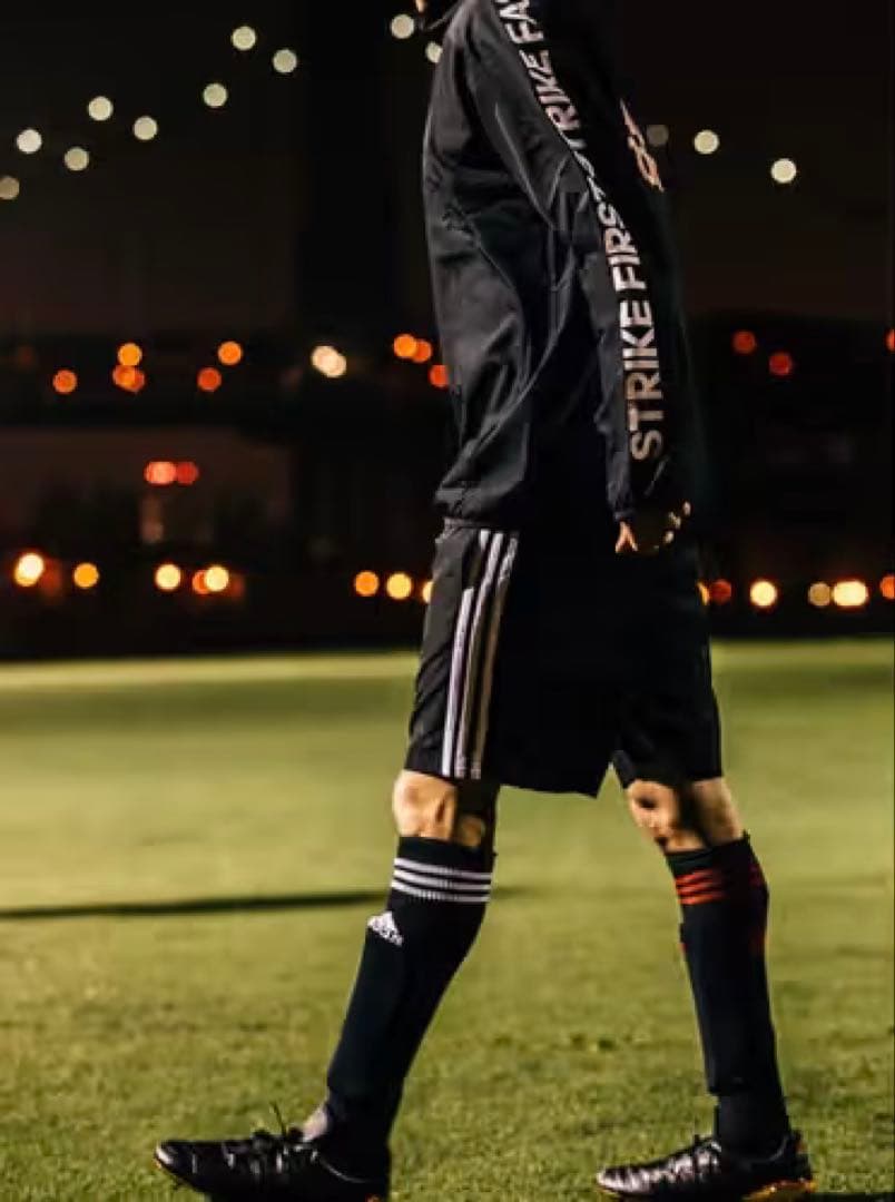 kith adidas ピステ ブラック/レッド