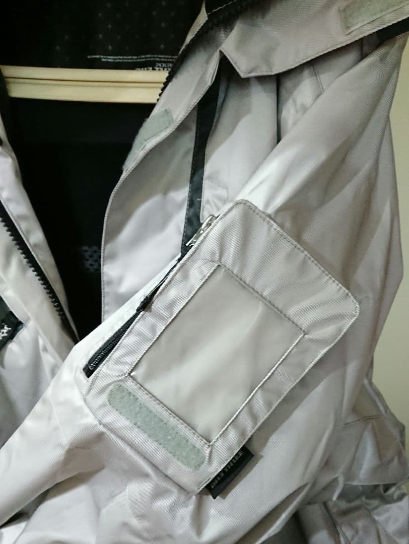 【新品未使用】スキーウェア男性用 オンヨネ(ONE-YONE)【値下げ】