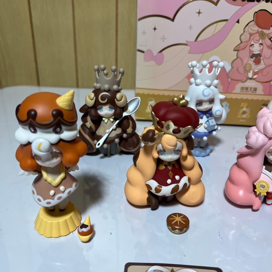 Memelo メメロ 甘い王国 フィギュア 9点 カード 箱あり
