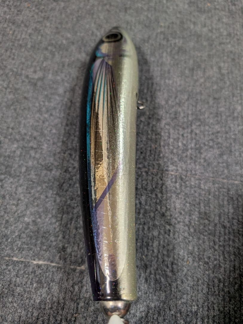 「カーペンター」のルアー「Blue Fish（ブルーフィッシュ140