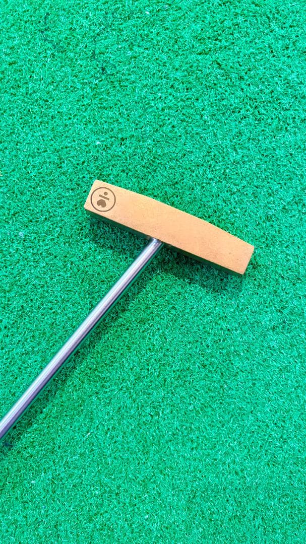 L.A.B.golf 500本限定　B2 真鍮仕上げ DirectedForce