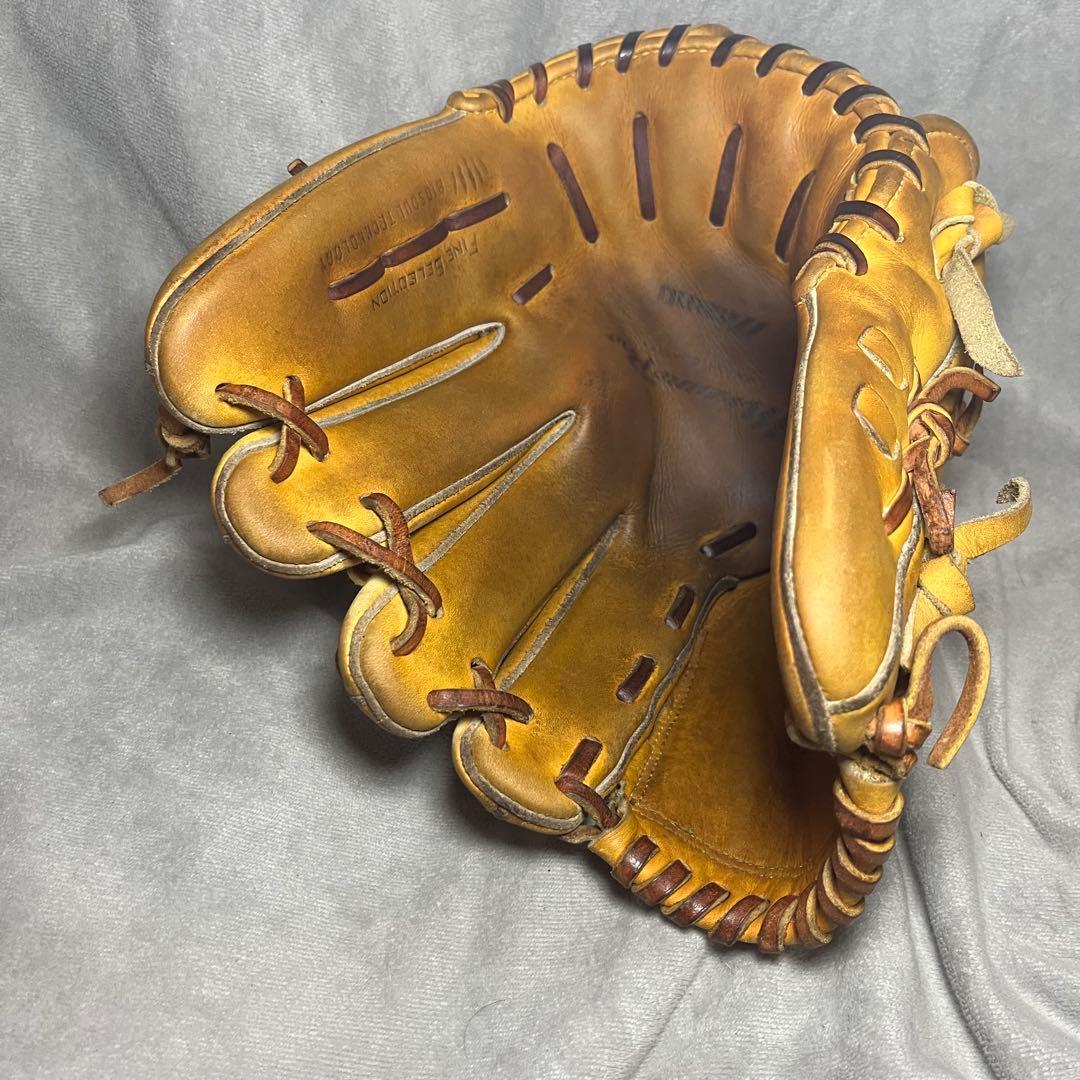 Mizuno Pro 硬式投手用グラブ　旧タグラベル