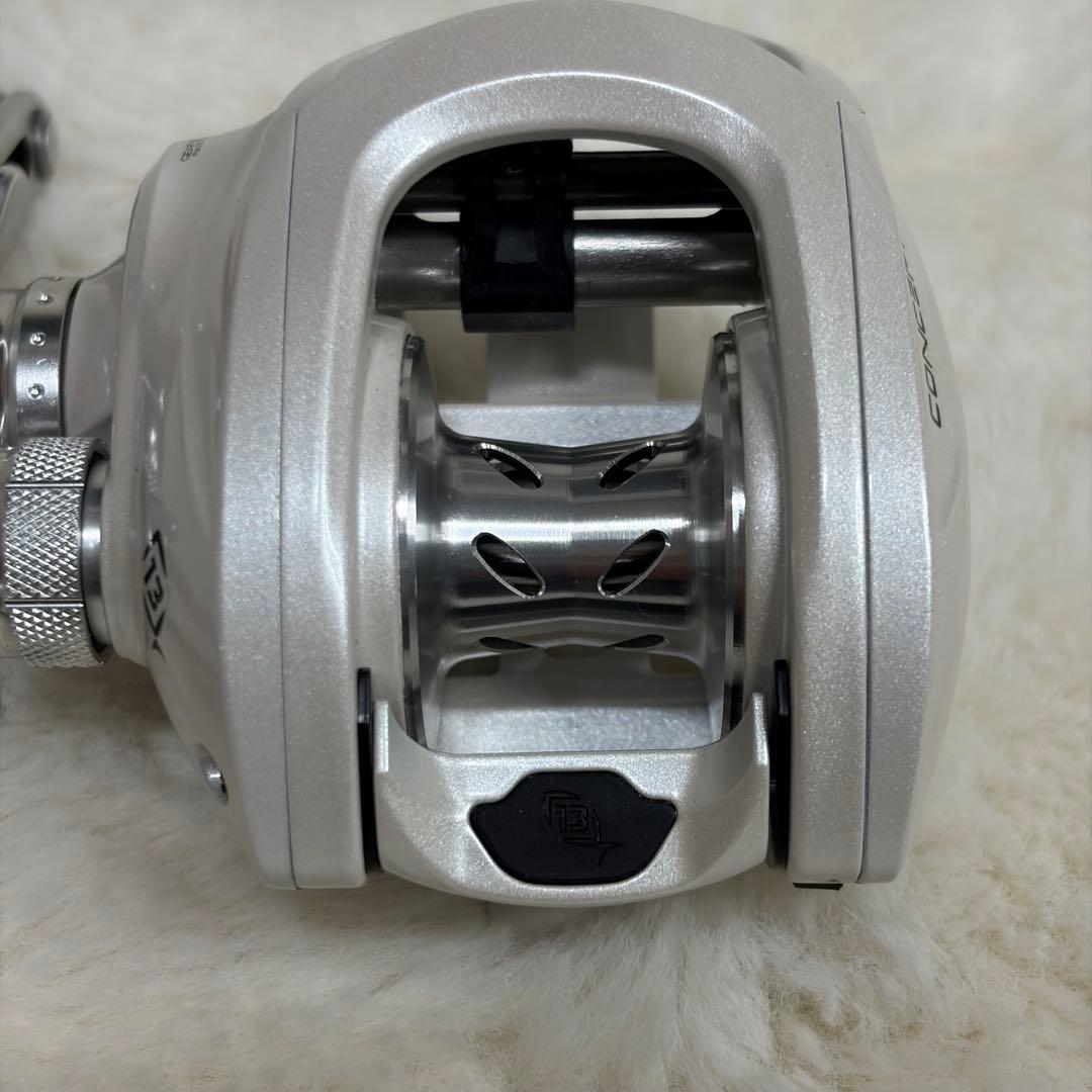 13 FISHING CONCEPT C 左手用