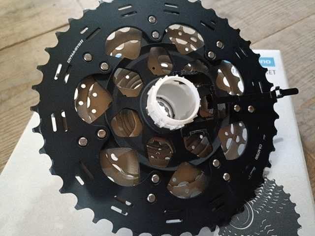 SHIMANO CS-M7000 11速カセットスプロケット 11−42T