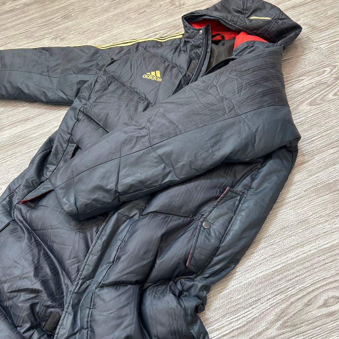 【訳ありですがかなりお得です】adidas アディダス　ベンチコート　紺　黒系