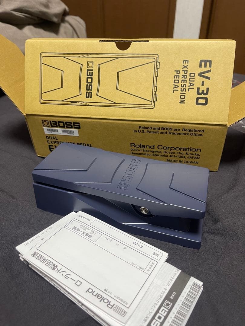 ギター BOSS EV30