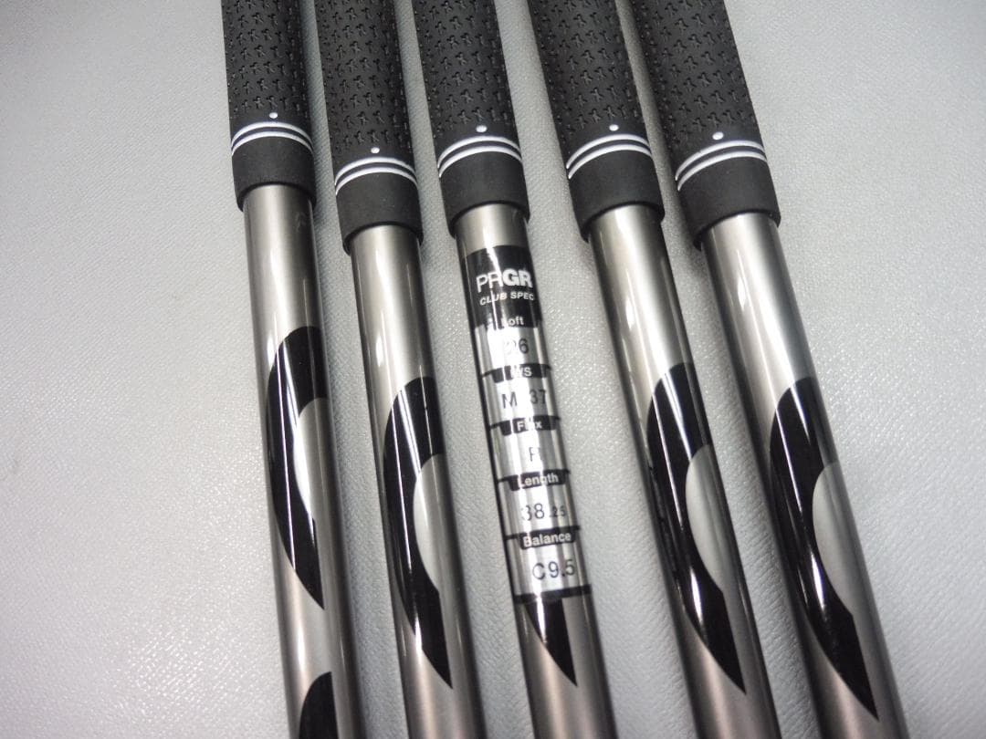 PRGR super EGG evolution M-37　5本