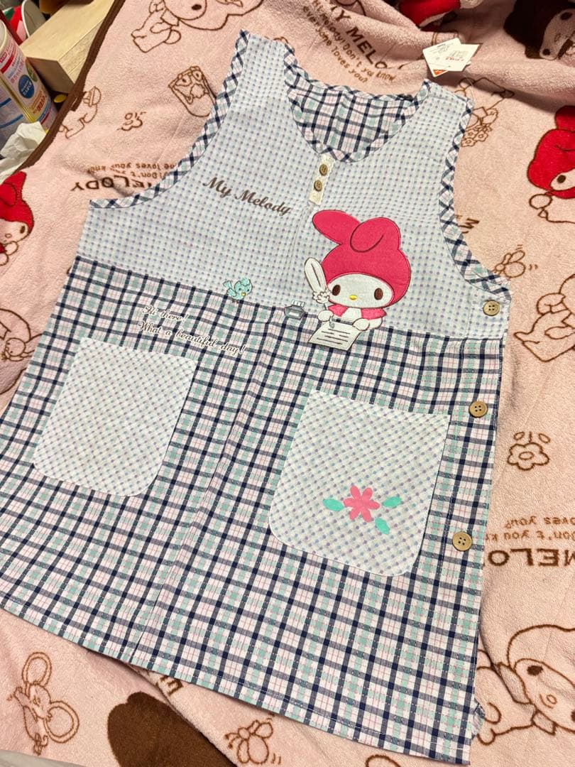 My Melody チェック柄エプロン　マイメロ　エプロン　ネイビー　サンリオ