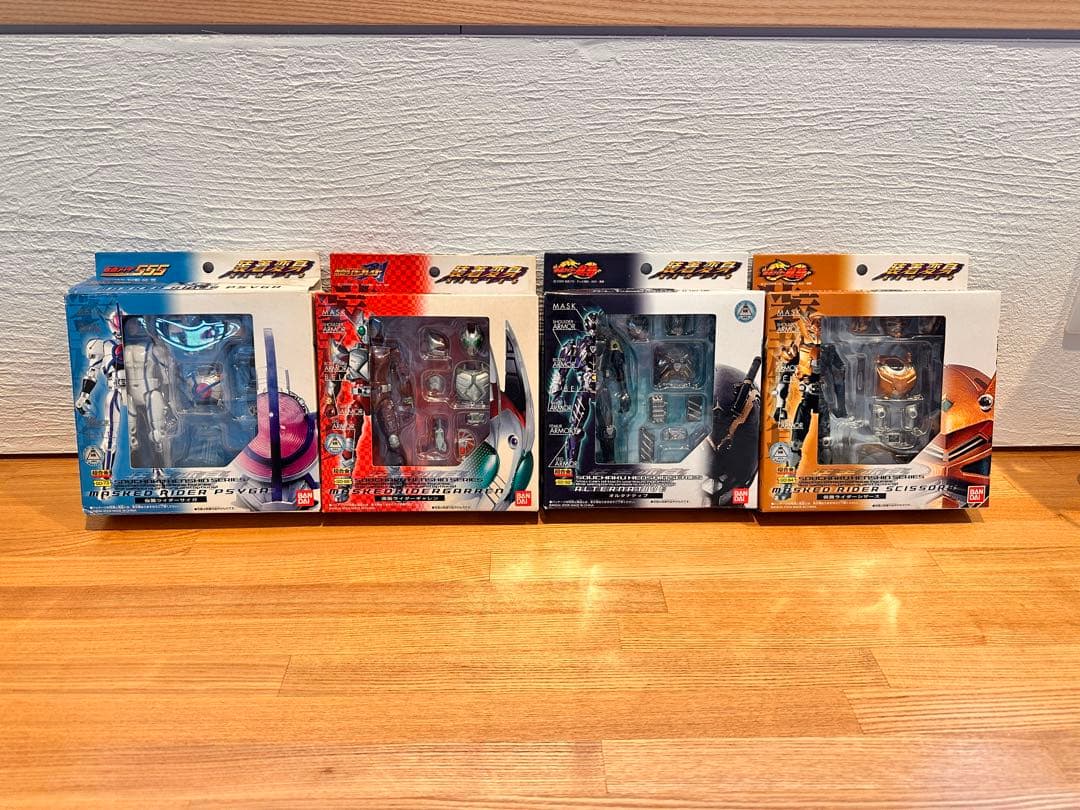 仮面ライダー フィギュア 4体セット