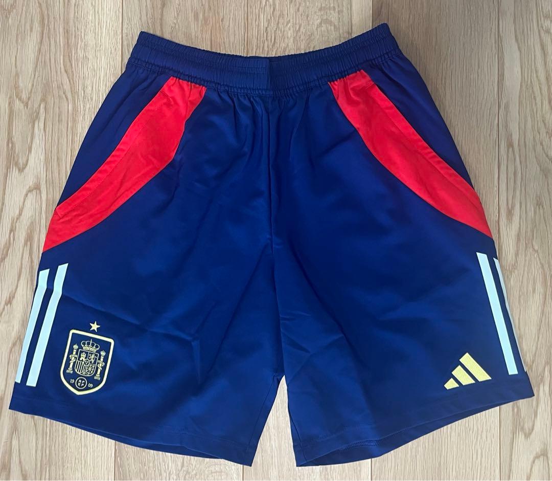 adidas スペイン代表　ショートパンツ　ショーツ　ユーロ　サッカー