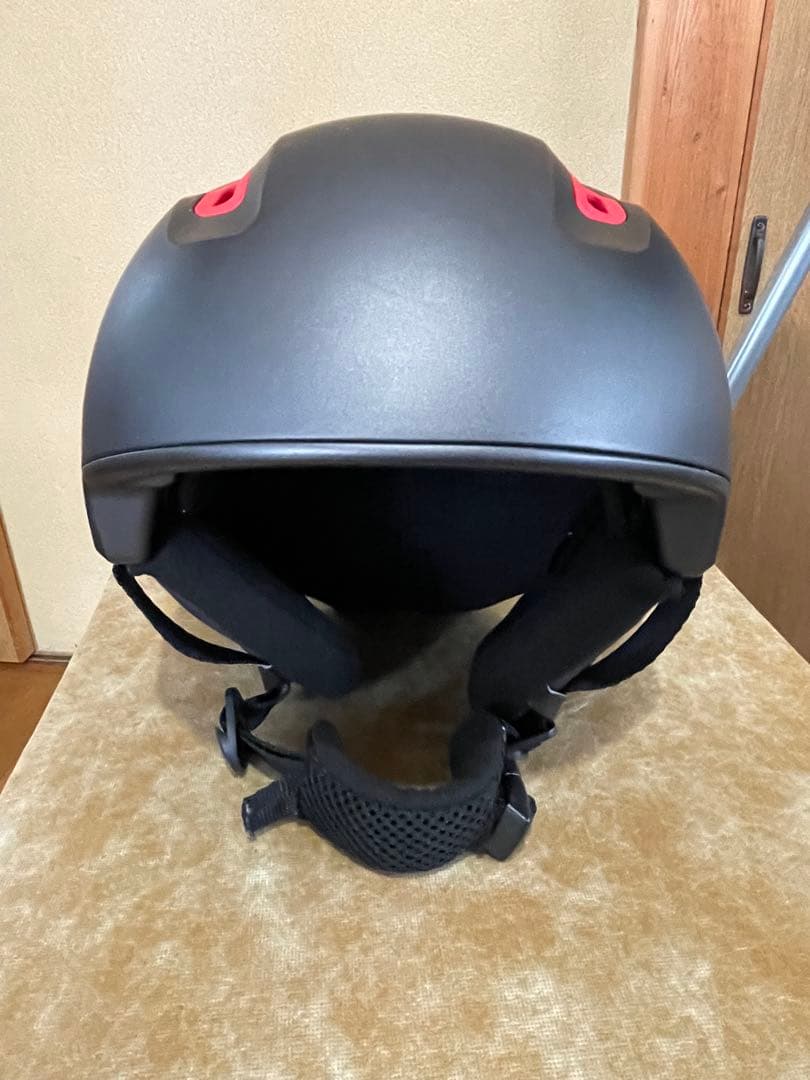 ボレースキーヘルメット　アトモスミップス　Mサイズ