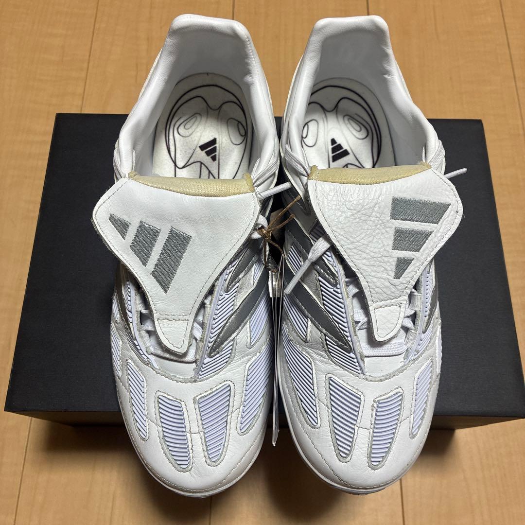 【新品未使用】adidas プレデタープレシジョン ストリート25.5