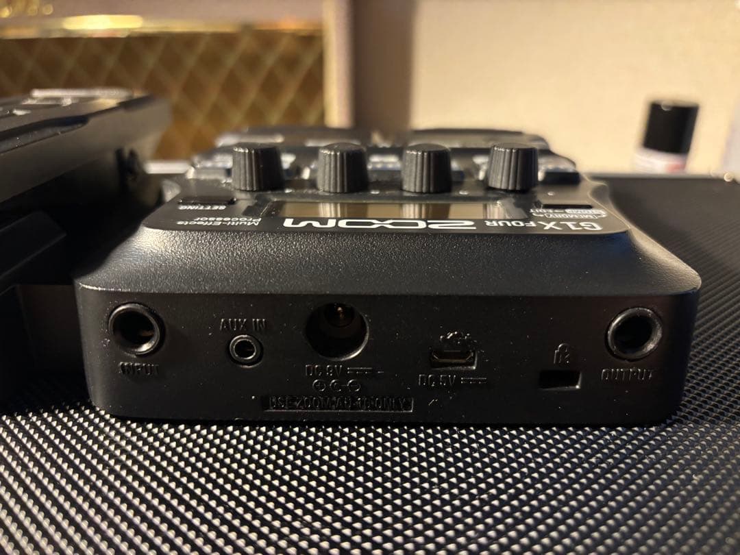 ギター ZOOM G1XFOUR