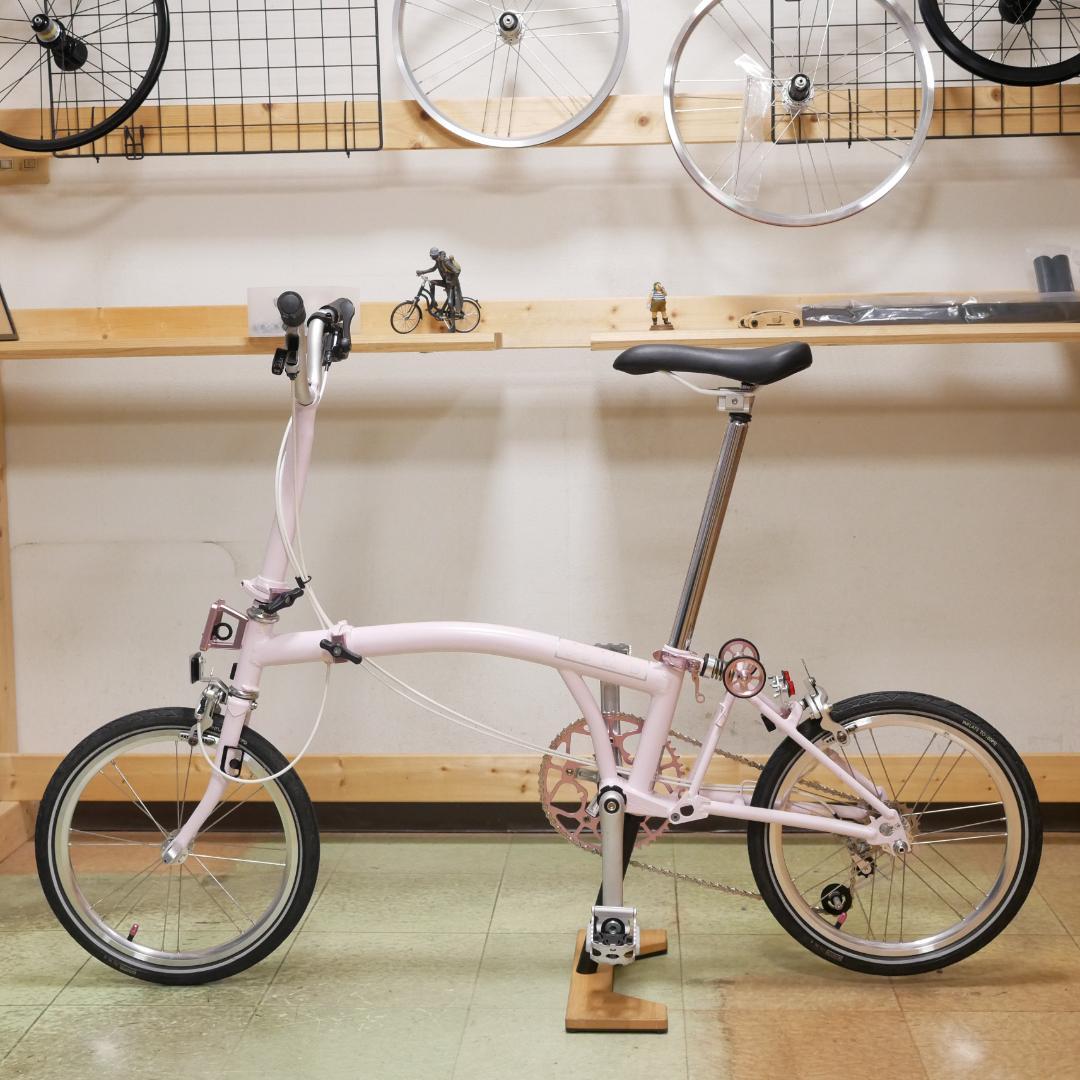 BROMPTON 外装5速　　フルカスタマイズ　レトロ　桜ピンク