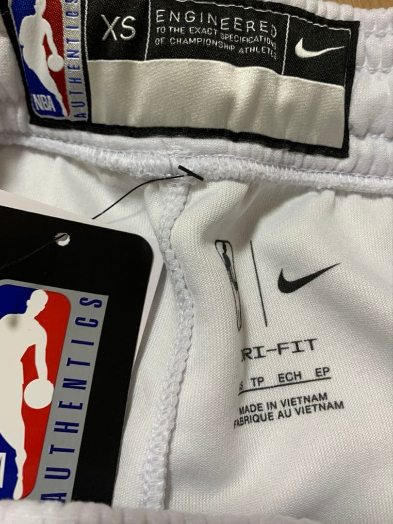 グリズリーズ NIKEプラクティスバスパンハーフパンツNBA選手支給品XSサイズ