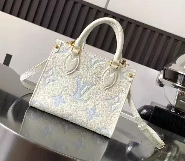 LOUIS VUITTONトートバッグ ホワイト ラベンダー~~