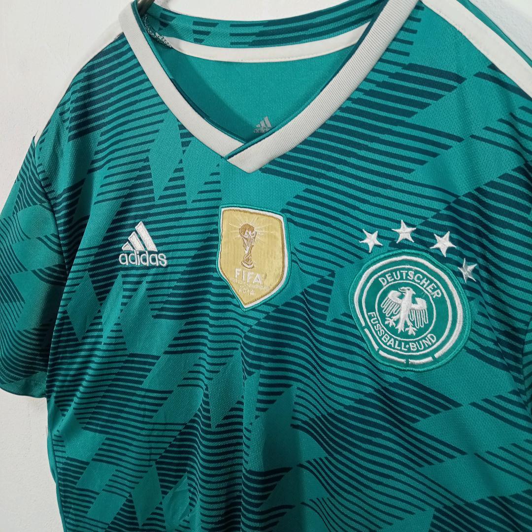 adidas ドイツ代表 2018 サッカーシャツ　ユニホーム　L