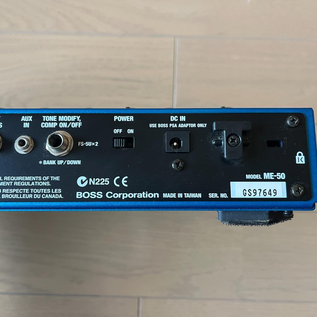 ギターマルチエフェクター BOSS ME-50 ハードケース等含む