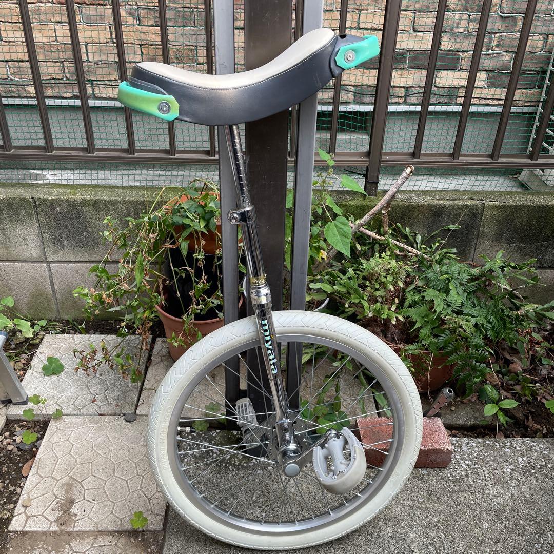 ミヤタ MIYATA 演技用 一輪車 日本一輪車協会認定品 20インチ