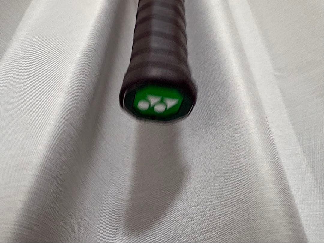 YONEX VCORE ブイコア100
