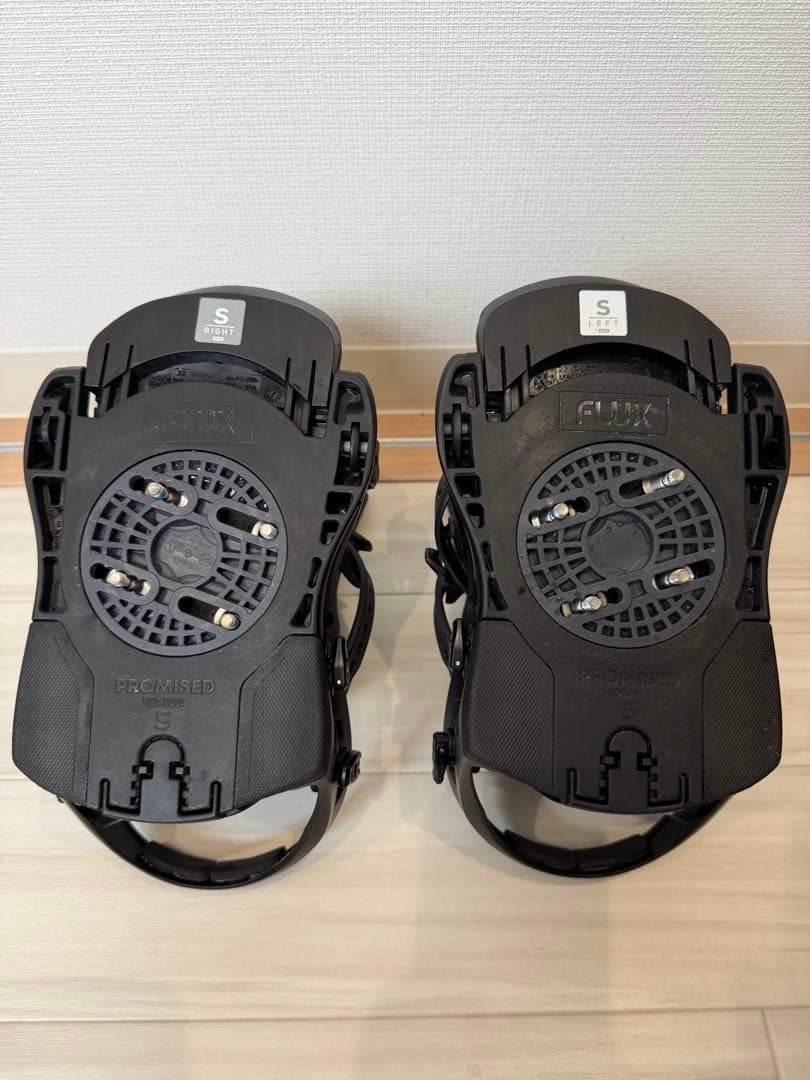 FLUX DS 25-26 Sサイズ ブラック 箱あり 使用10日以内 美品