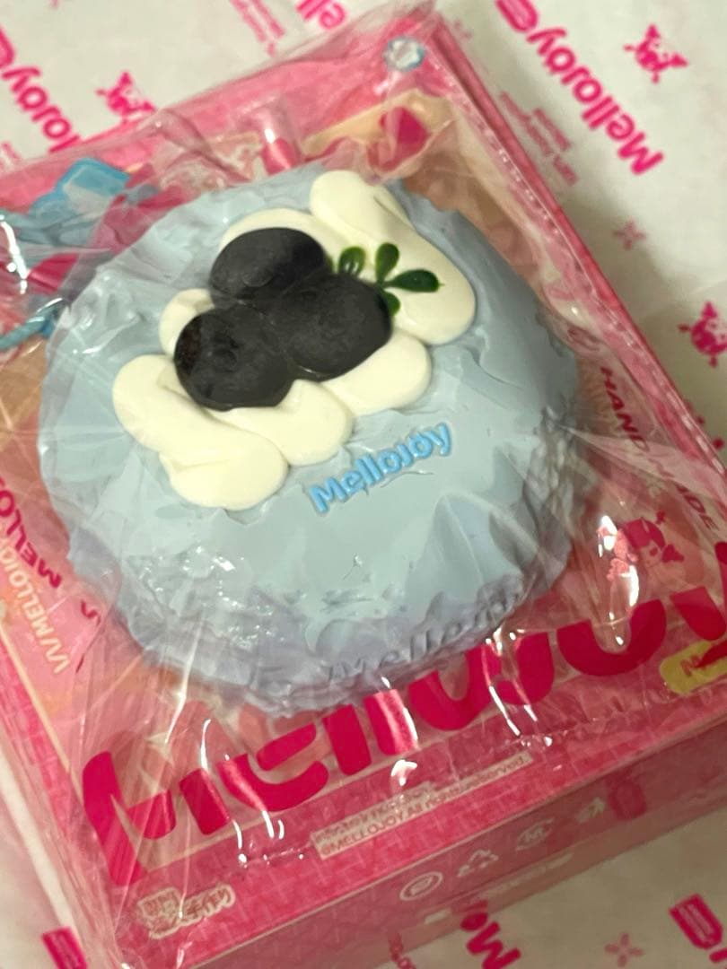 MelloJoy スクイーズ　 クリームまみれ大福　「ブルーベリー」