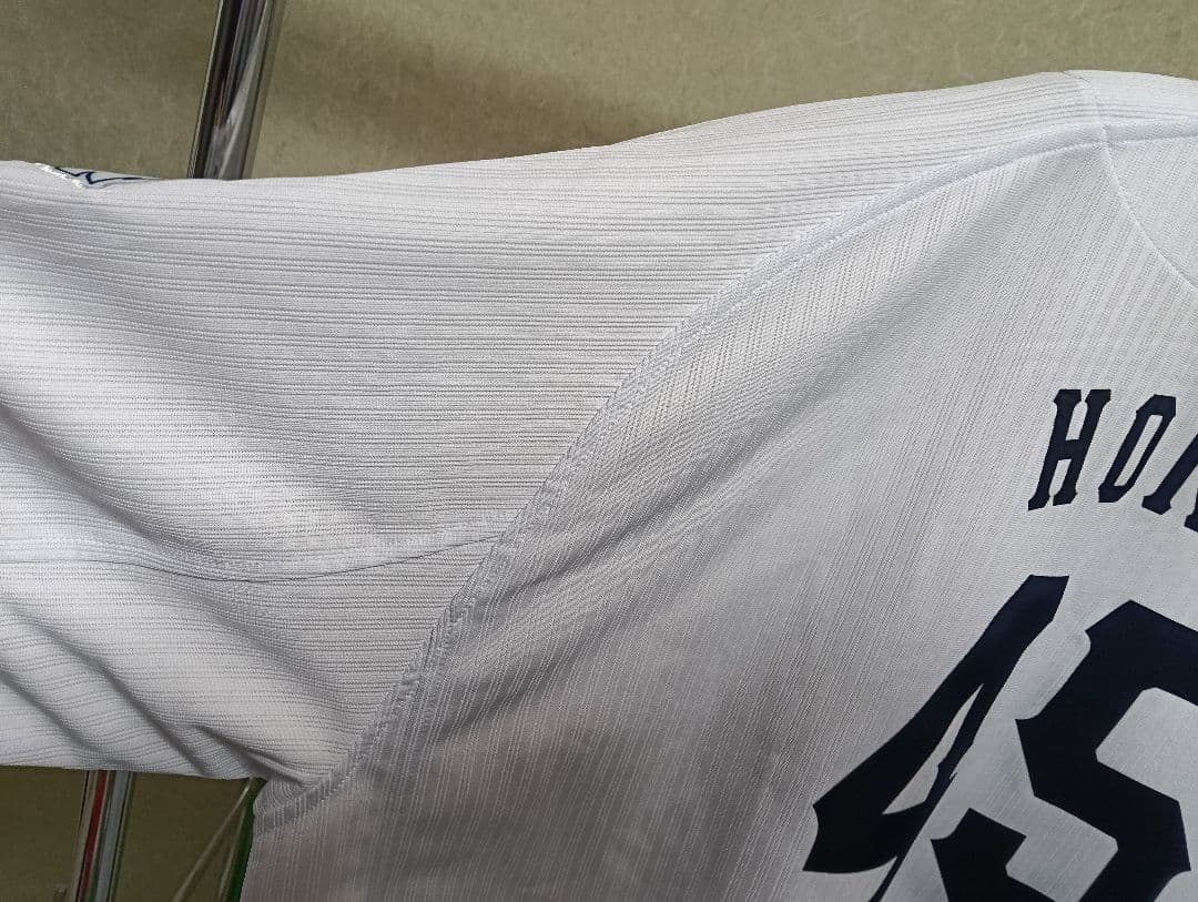 【超希少！極美品！】西武ライオンズ 本田圭佑 投手 ユニフォーム（XL）