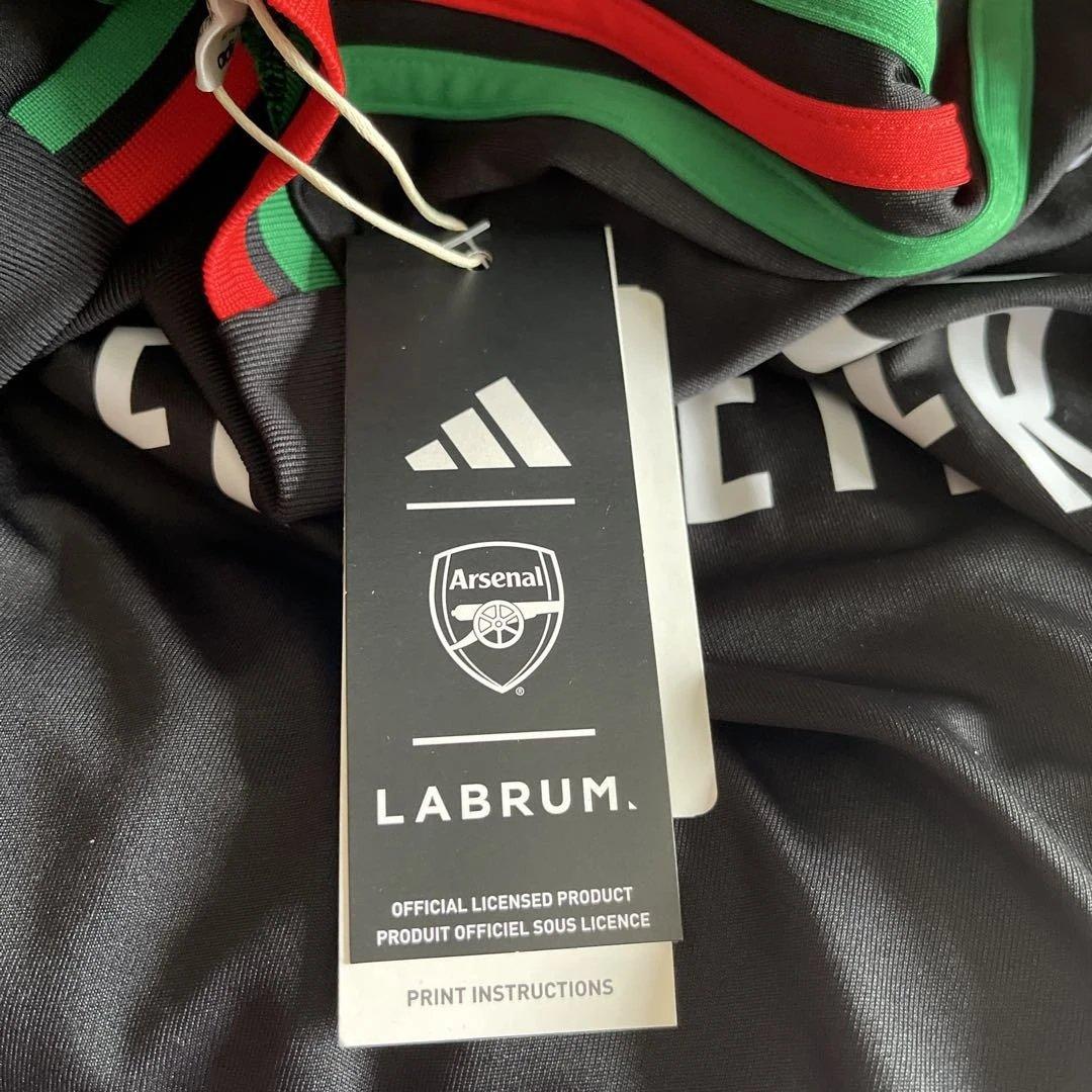 新品タグ付き　アーセナル adidas ブラックユニフォーム Ｌサイズ